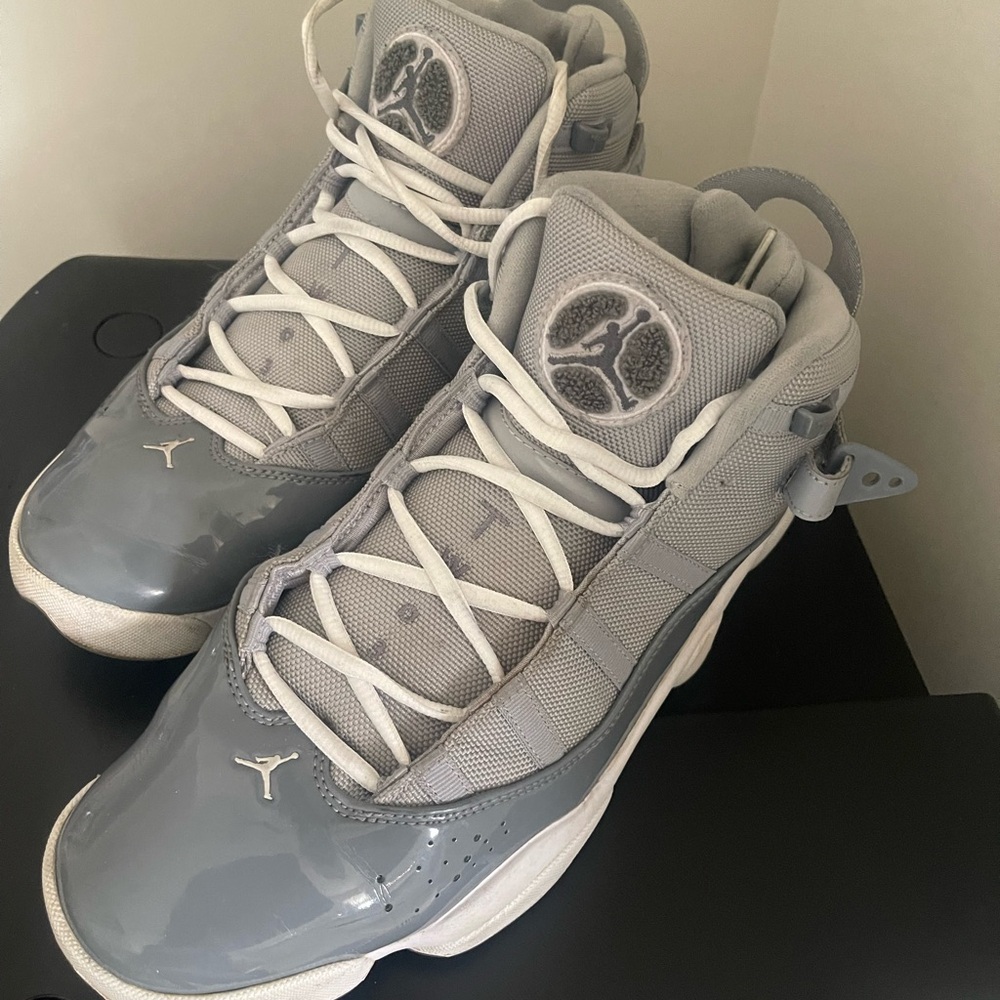 JORDAN 11’s - Picture 2 of 10